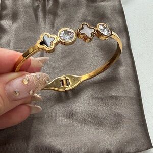 Gold Clover Bangle Bracelet